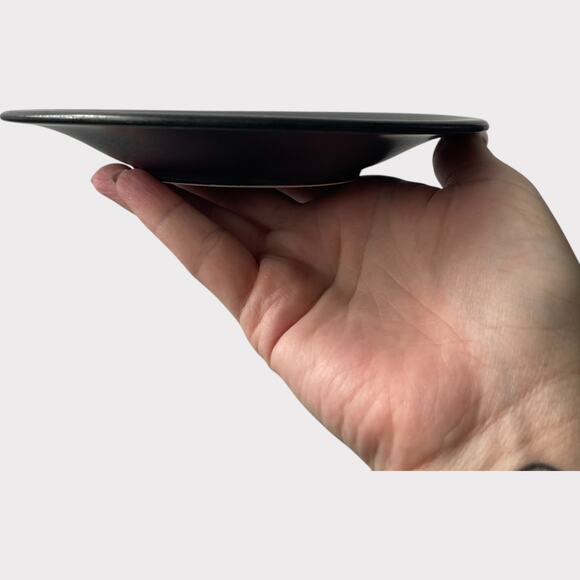 Pottery Barn Ellipse Saucer Dishes Set of 5 Black Made in Japan Stoneware 6" - Picture 9 of 10